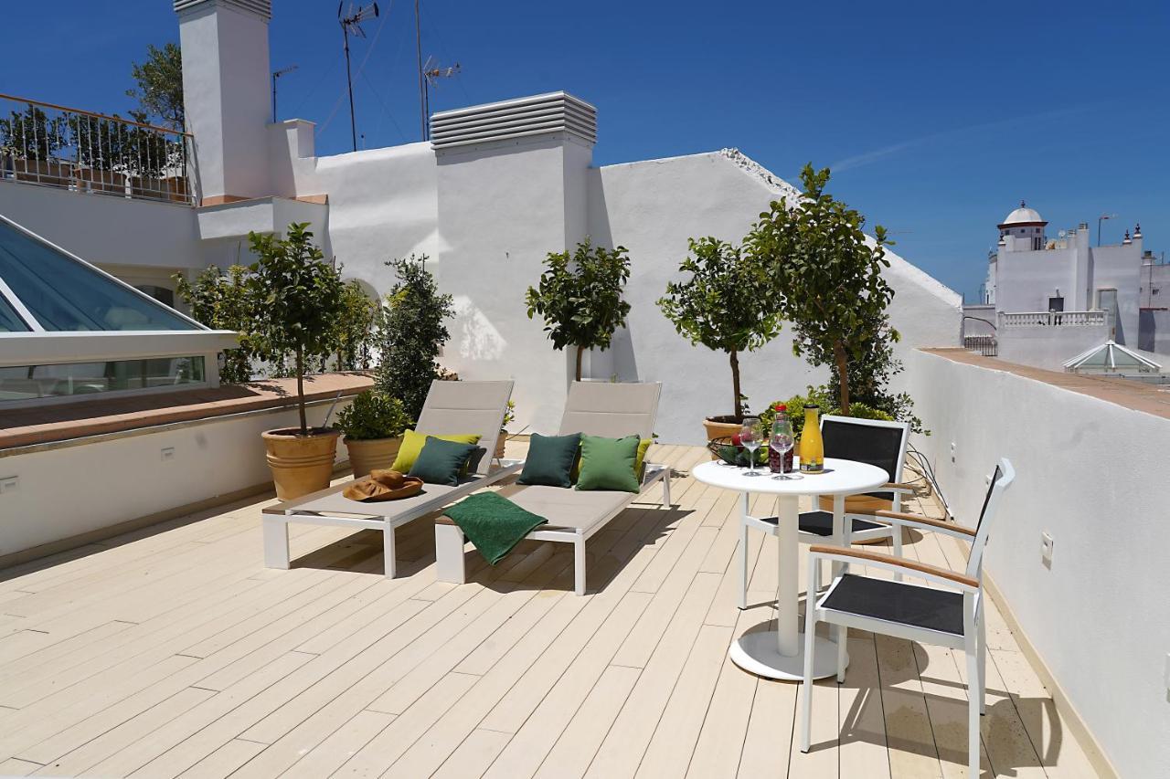 Plaza Mina Suites - Adults Recommended By Luxury Suites Cadiz Exterior photo